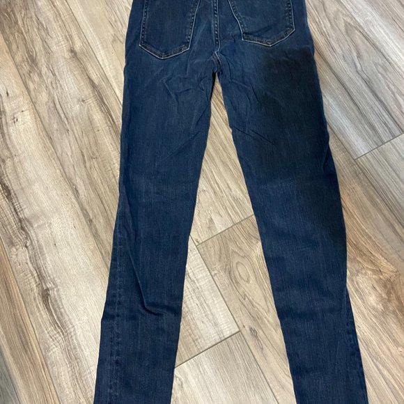Aritzia / Denim Forum The Lola High Rise Skinny Jean - Picture 3 of 4